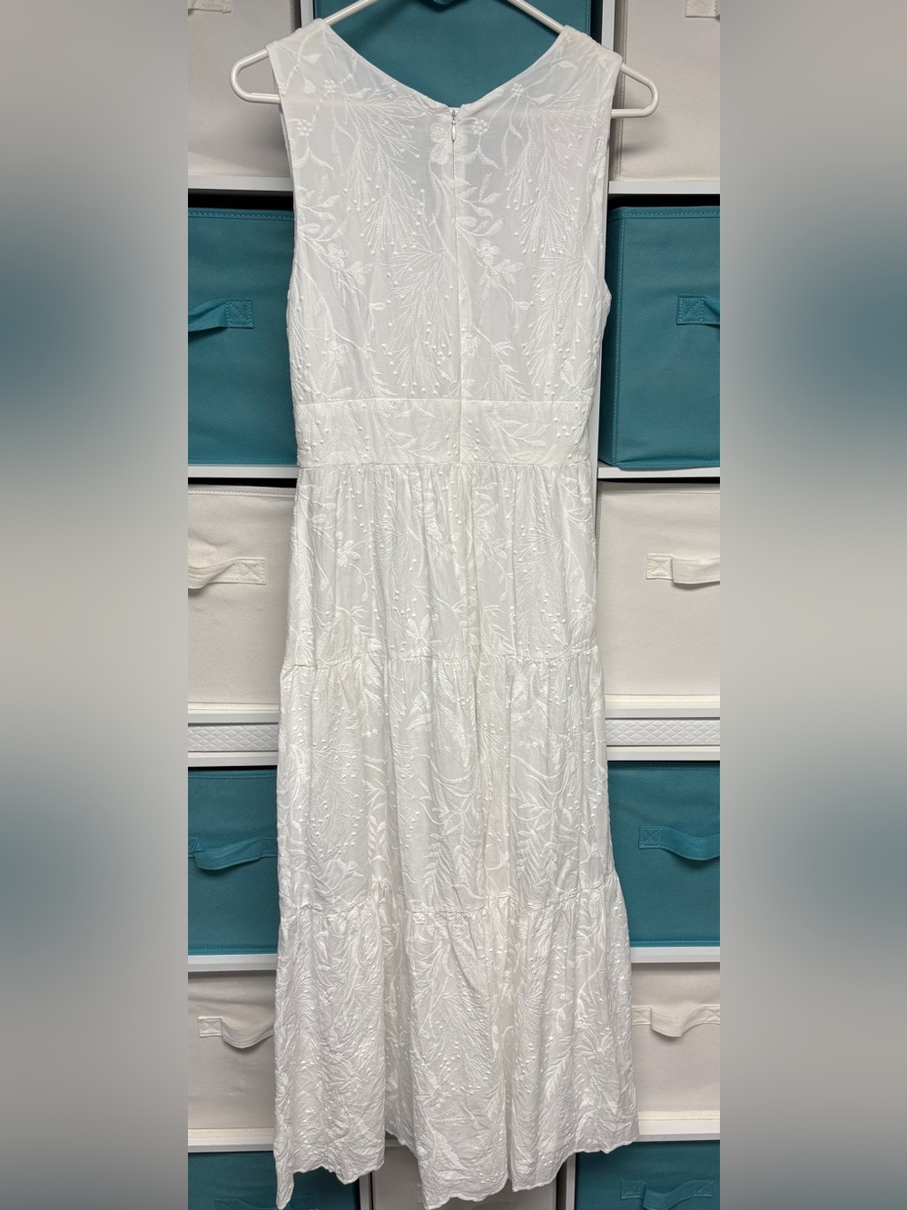 Calvin Klein White Sleeveless Tie- Waist Maxi Dress w/ Textured Leaf Embroidery - Picture 10 of 10